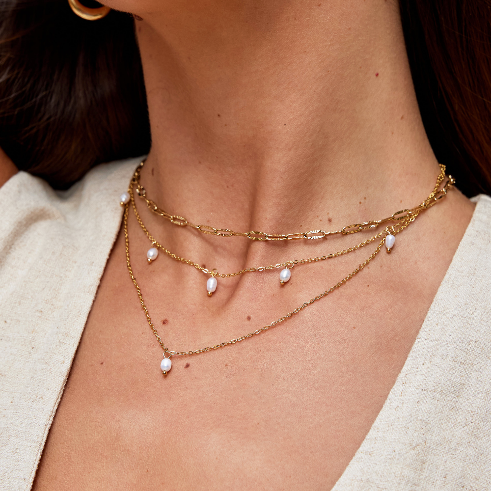 Paelina – ELEGANT LAYERED PEARL DROP NECKLACE