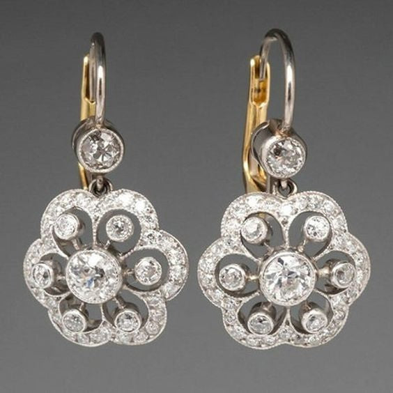 Dalia - FLORAL EARRINGS WITH ELEGANT STYLE